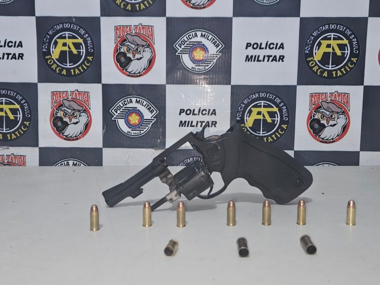 Polícia Militar prende homem por porte ilegal de arma de fogo e apreende revólver municiado em Marília
