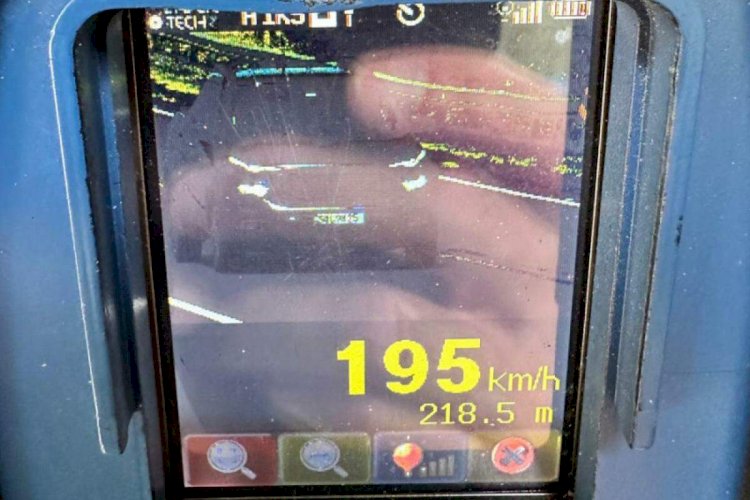 Polícia Rodoviária Federal flagra motorista a quase 200km/h na BR-153