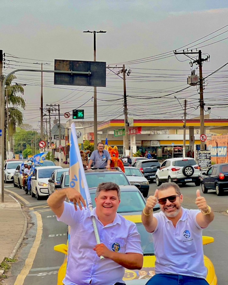 Carreata Histórica Agita a Zona Sul de Marília: Helicóptero e 200 Carros Marcam Presença