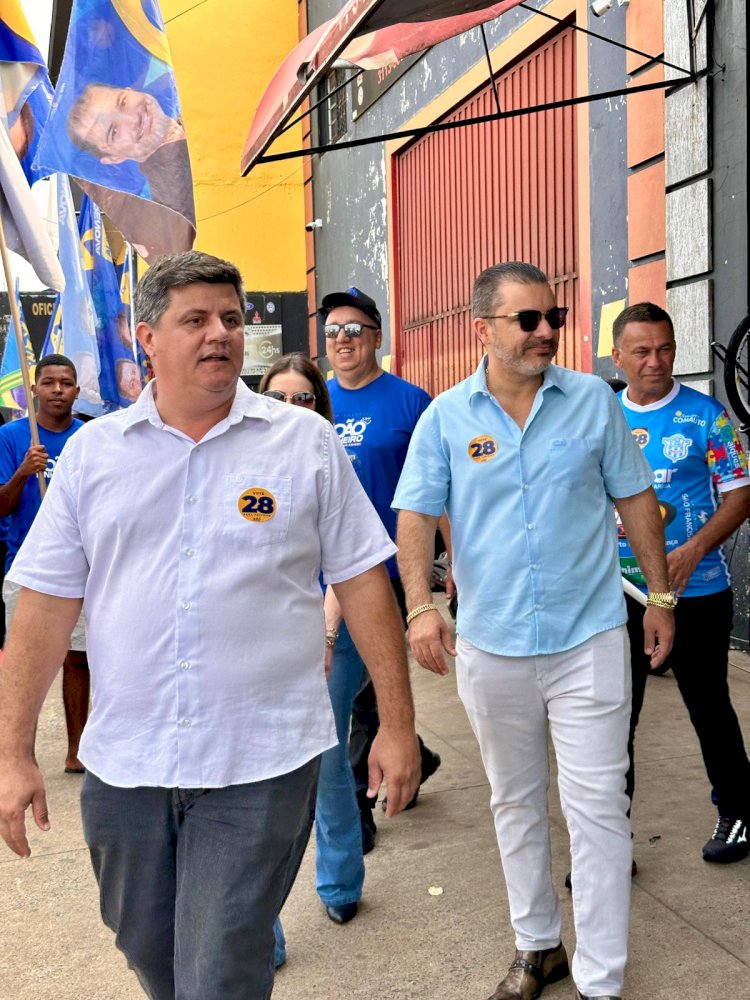 João Pinheiro reforça apoio ao comércio local em visita à Feira do Rolo, na zona sul de Marília