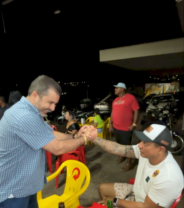 João Pinheiro intensifica visitas e interação com a população na reta final de campanha