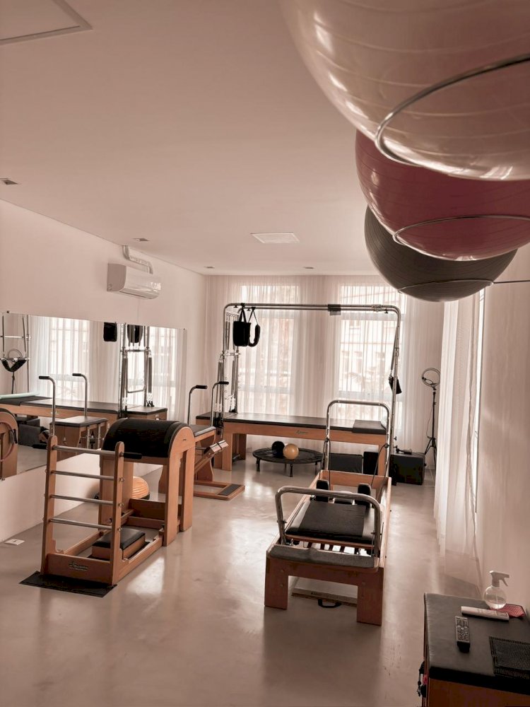 Pilates para Idosos com Isabela Prieto: Flexibilidade, Força e Equilíbrio